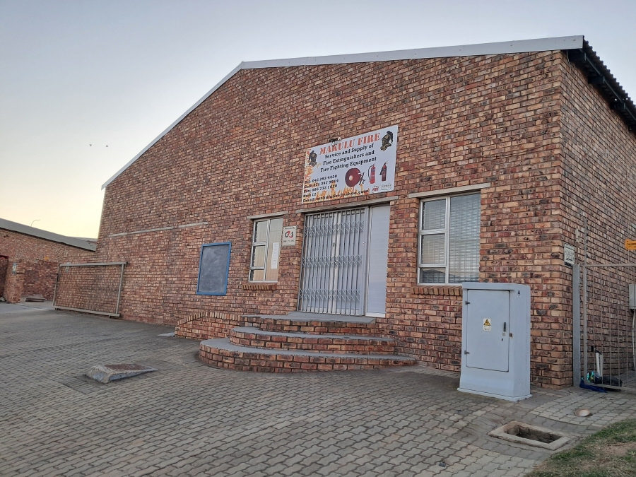 Commercial Property for Sale in Jeffreys Bay Industrial Eastern Cape